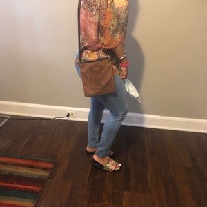 YSL crossbody women’s Bag excellent condition